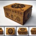 Wooden box burned in the sun - Woodwork - making