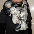 black and white scarf / kaklinukas - Scarves & shawls - felting