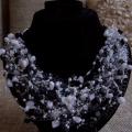 White and black agate stone - Necklace - beadwork